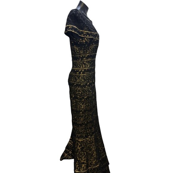 Tadashi Shoji Lace Maxi Dress Black & Cream Size 12 - Picture 3 of 4